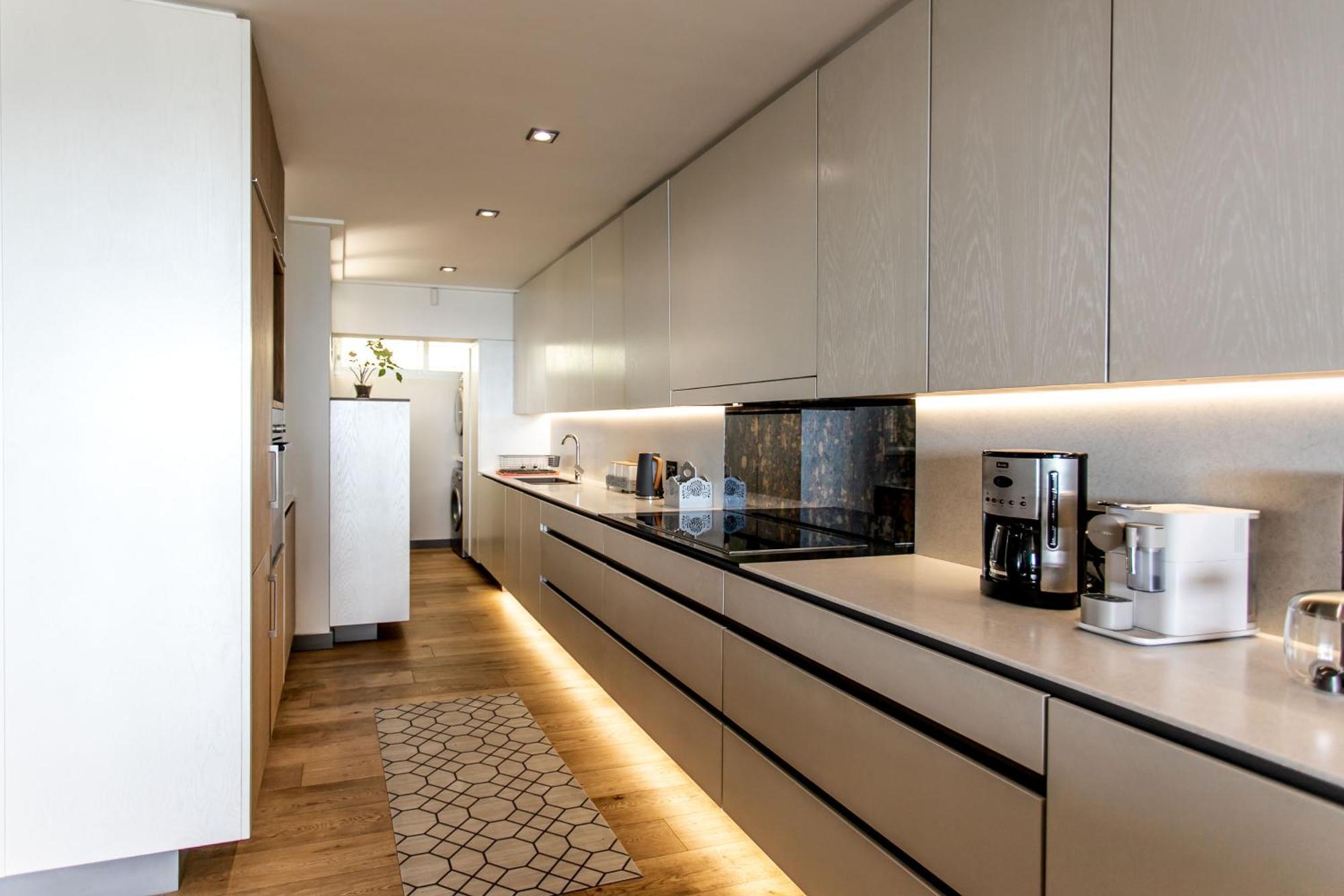 허머너스 Bayview 203 아파트 외부 사진